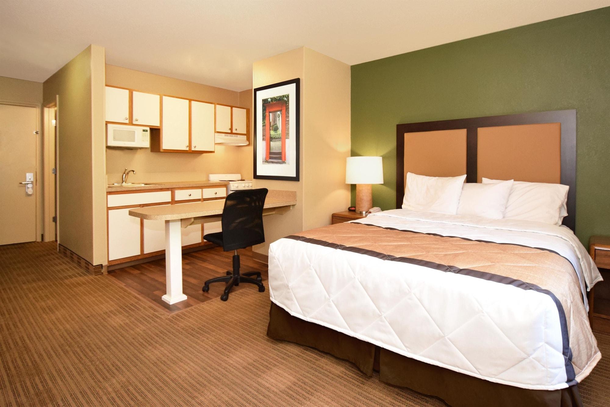 Extended Stay America Suites - Omaha - West Exterior photo