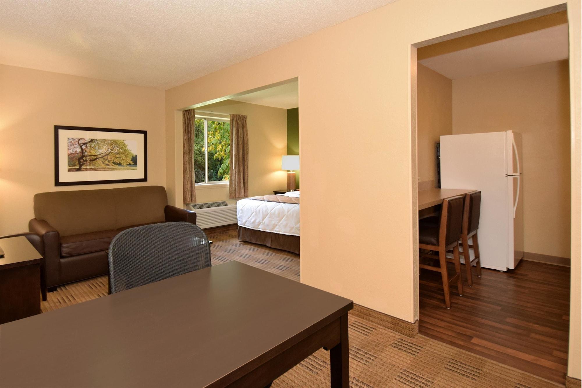 Extended Stay America Suites - Omaha - West Exterior photo