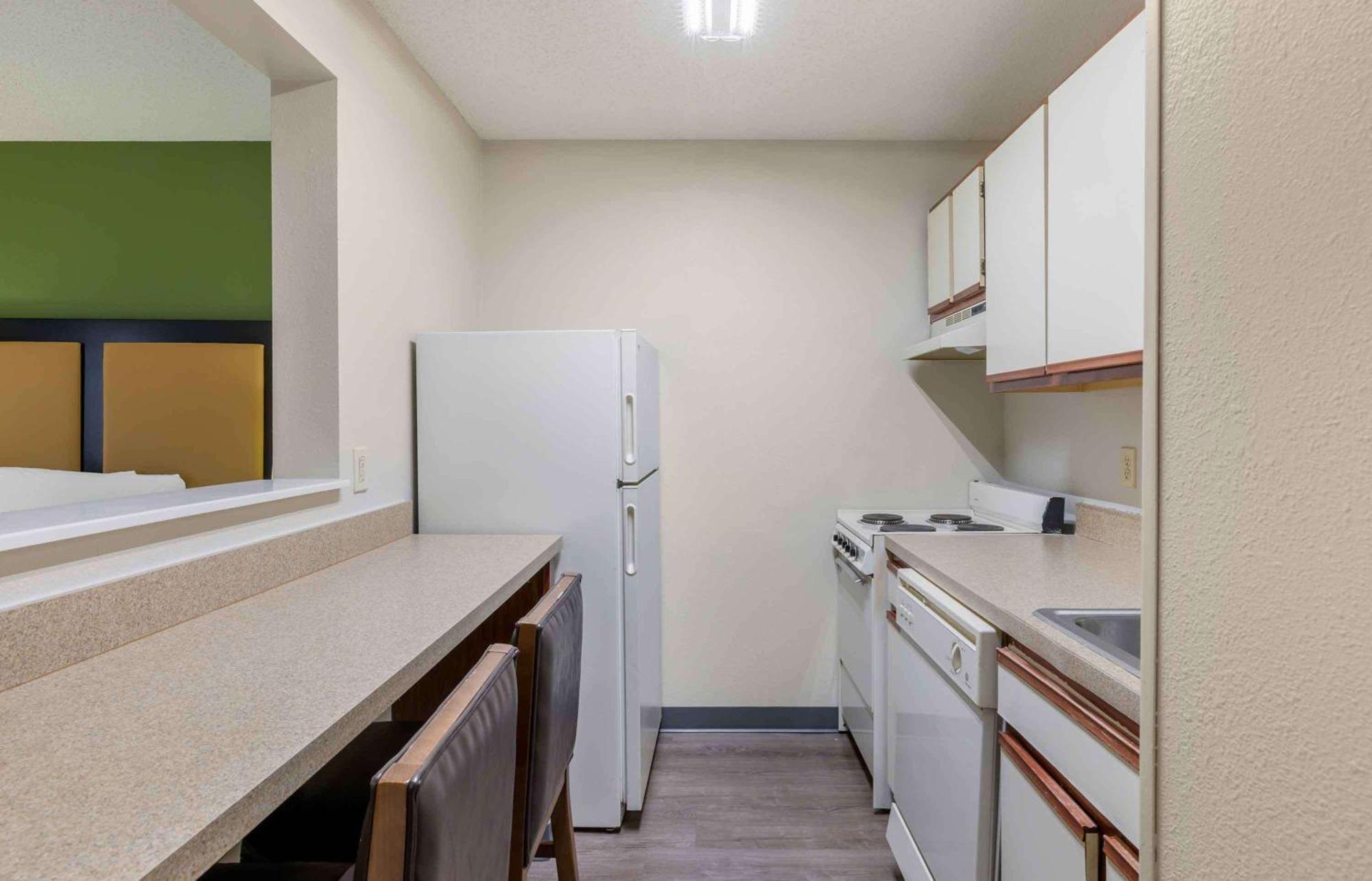 Extended Stay America Suites - Omaha - West Exterior photo