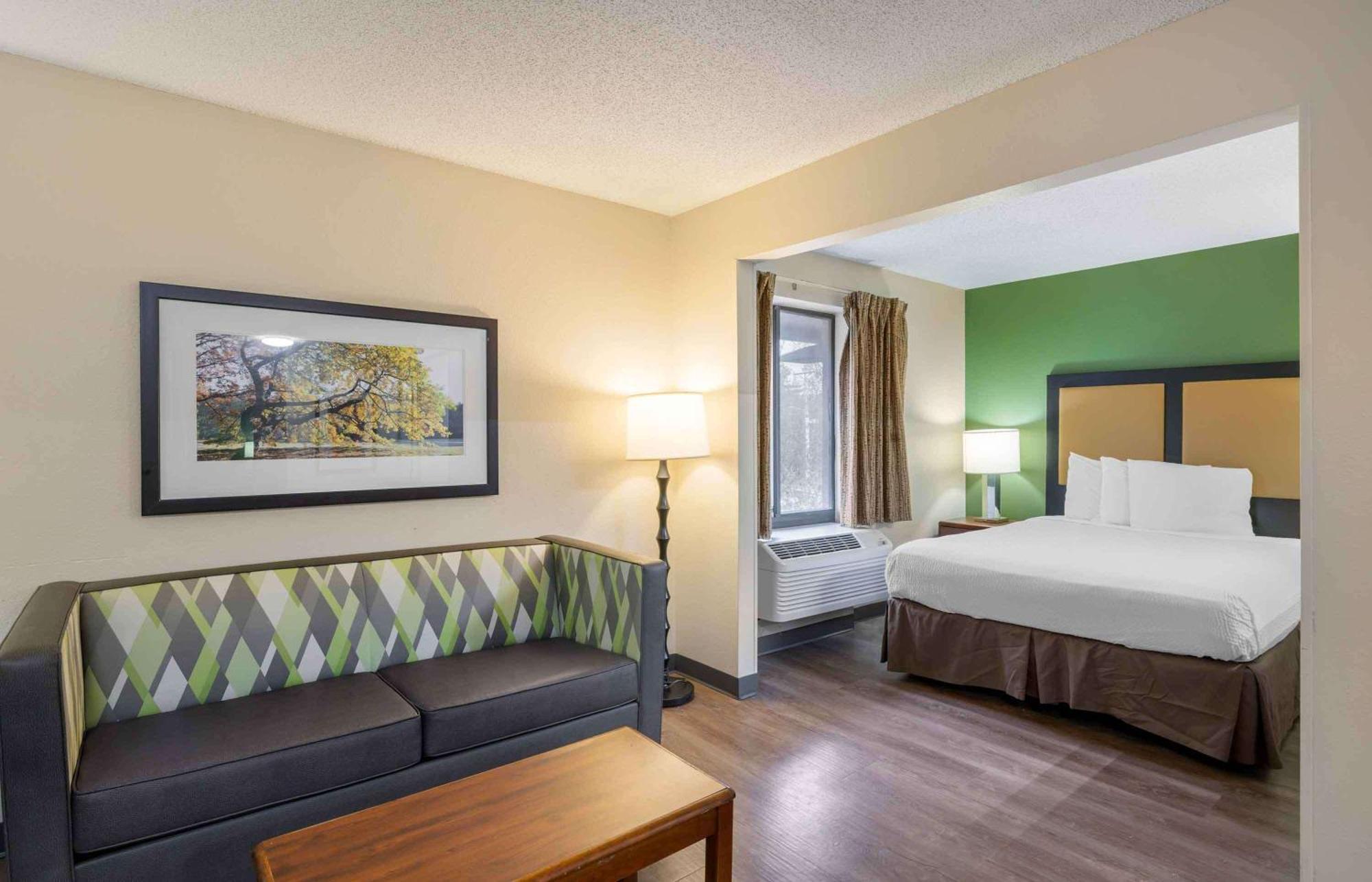 Extended Stay America Suites - Omaha - West Exterior photo